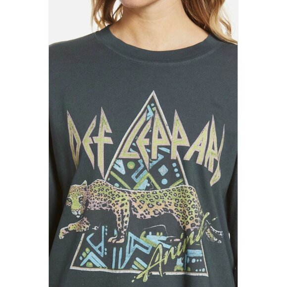Daydreamer Def Leppard Cropped Top Long Sleeve Tee Black Leopard Large - Picture 3 of 10